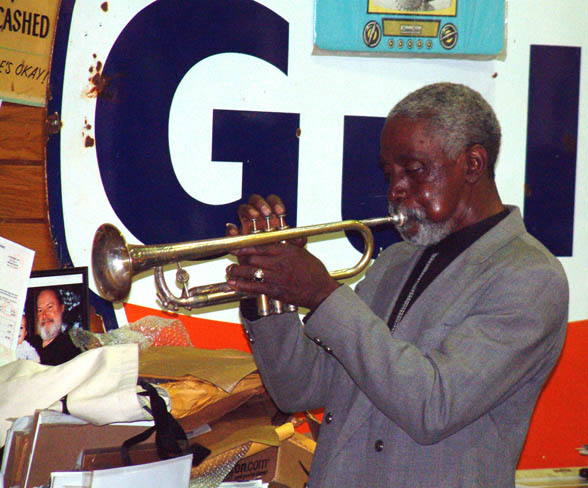 RB0025